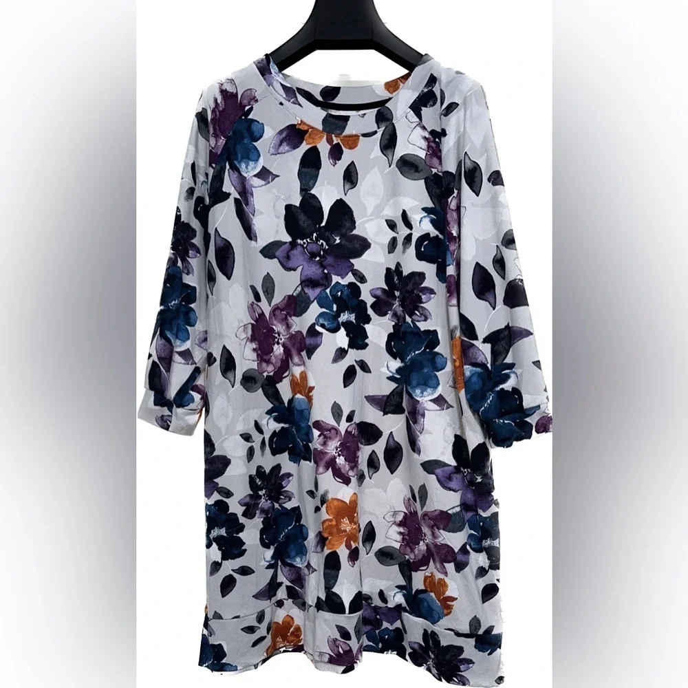 Simply Vera Dress - Picture 1 of 3